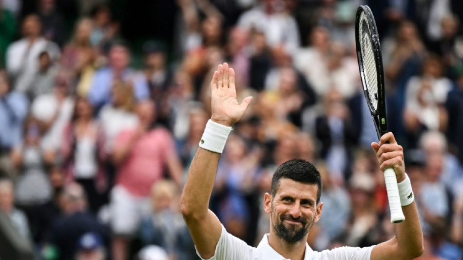 Wimbledon: Djokovic en ma&icirc;trise, Murray renonce