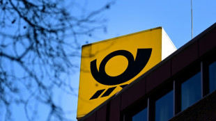 German, French post offices restrict packages to US over tariffs