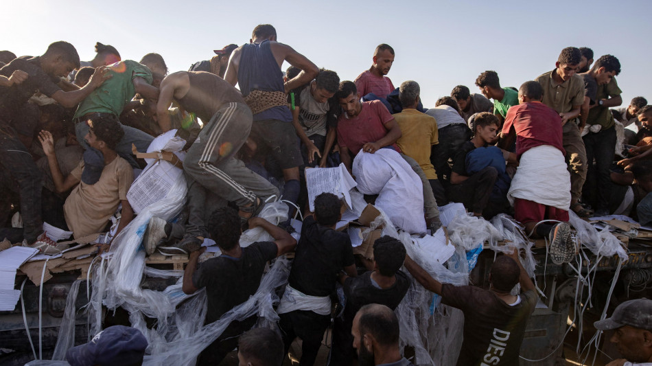 Gaza, 22 morti dalla mezzanotte per attacchi israeliani