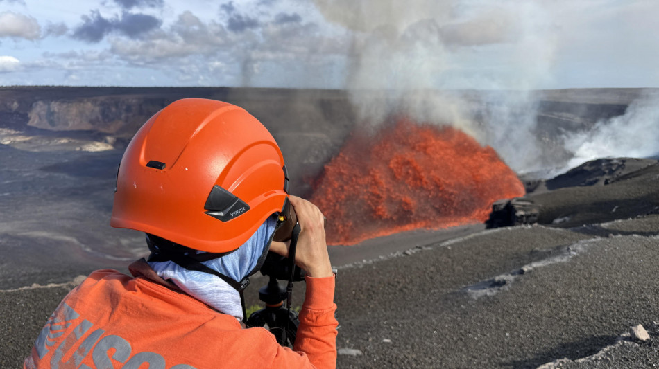 Nuova eruzione del vulcano Kilauea nelle isole Hawaii