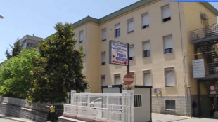 Intossicati dal panino in Calabria, morto un uomo di 52 anni