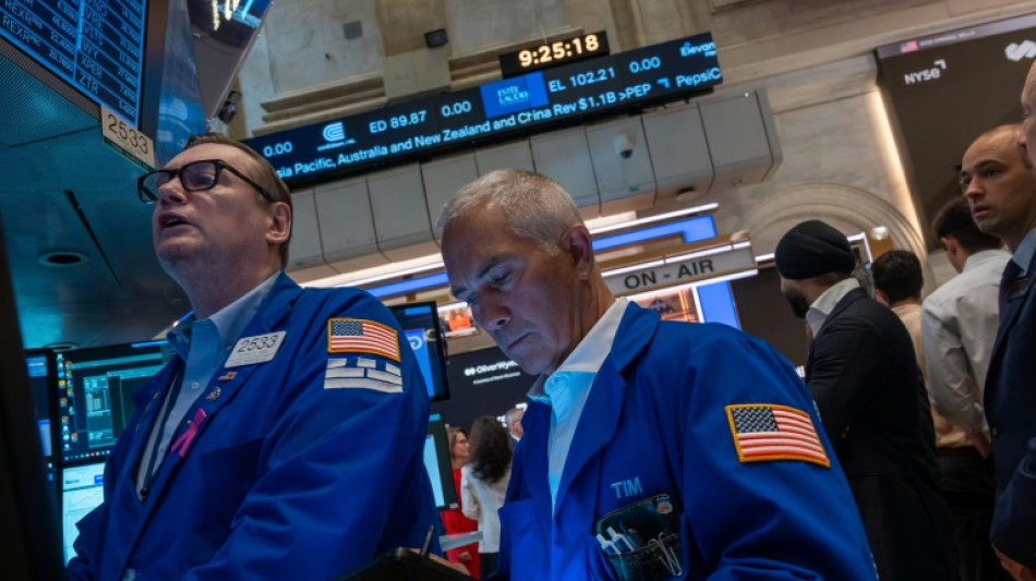 Wall Street en ordre dispers&eacute;, rebond gr&acirc;ce &agrave; des achats &agrave; bon compte