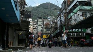 Castigada pela inseguran&ccedil;a, Rocinha vota sem esperan&ccedil;a