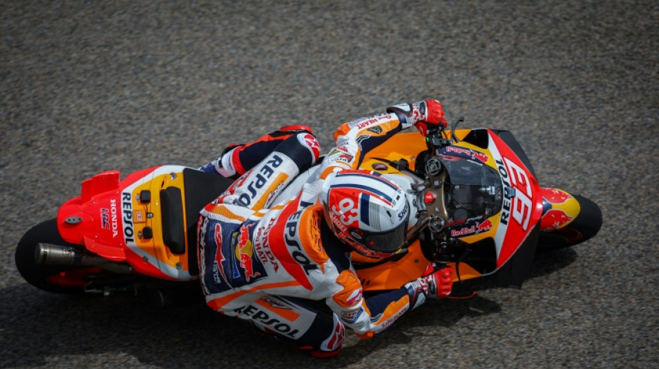Bezzecchi lidera los libres del GP de Alemania y M&aacute;rquez choca con Zarco