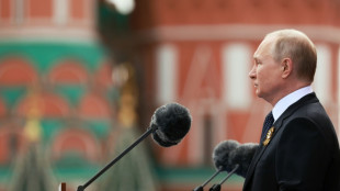 Ukraine: la Russie se d&eacute;fend, affirme Poutine, c&eacute;l&eacute;brant la victoire de 1945