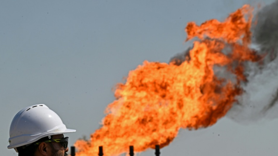 Oil strikes 4-year peak, stocks diverge as central banks in focus