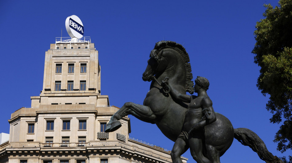 Bruxelles apre infrazione contro Madrid per Opa Bbva su Sabadell