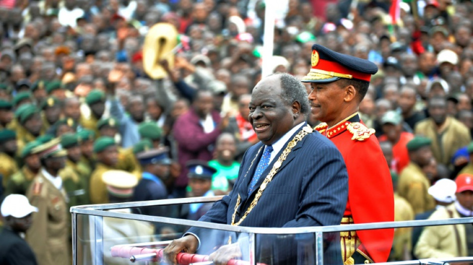 Kenya: l'ancien pr&eacute;sident Mwai Kibaki d&eacute;c&egrave;de &agrave; l'&acirc;ge de 90 ans