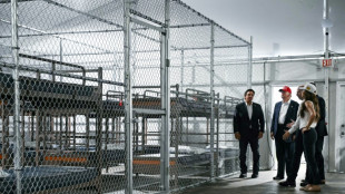 Trump visite l'"Alcatraz des alligators", centre de rétention pour migrants en Floride