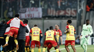 L1: mis en difficult&eacute; par Reims, Lens entretient les r&ecirc;ves