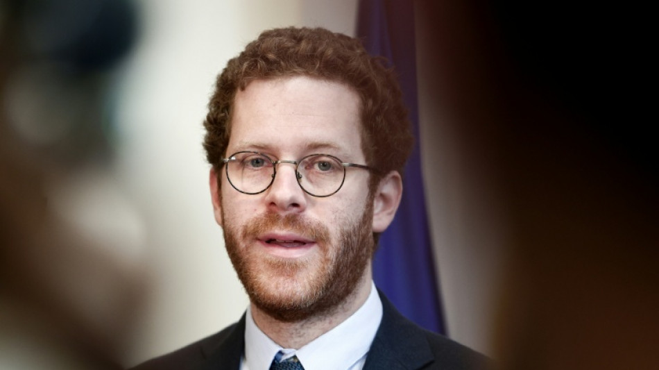 Un partenariat entre une entreprise d'IA et le gouvernement sous le feu des critiques