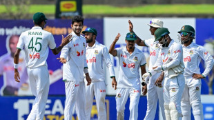 Bangladesh's lead over Sri Lanka nears 200 in first Test