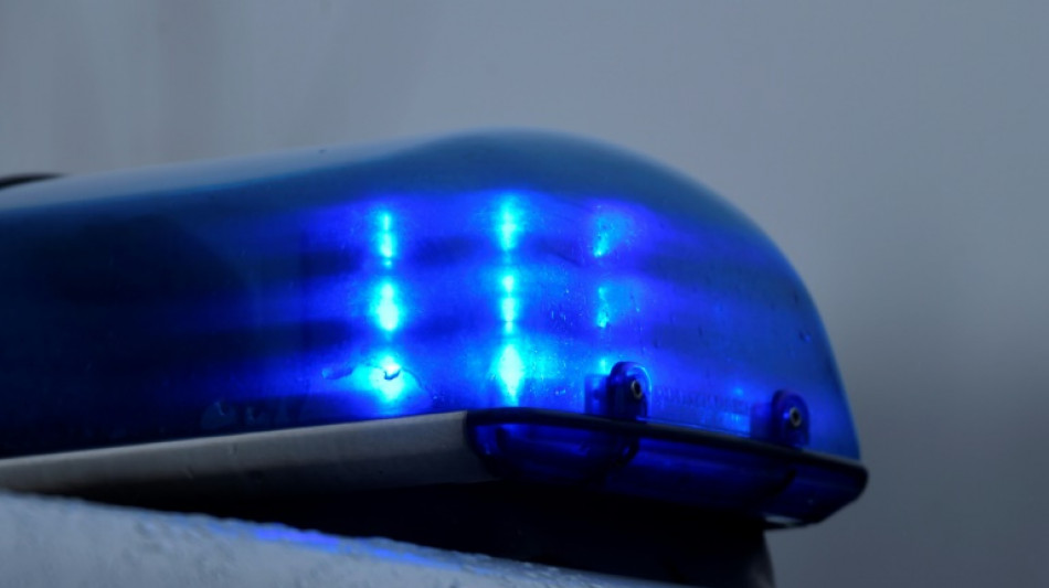 28-J&auml;hriger besch&auml;digt bei Autorennen in Hamburg sechs Autos 