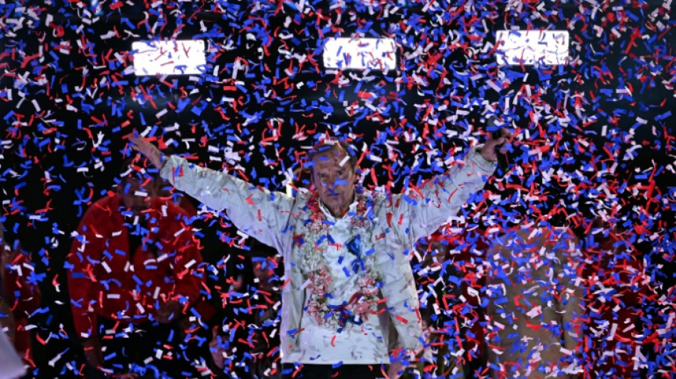 Bolivia presidential hopefuls make last push for votes