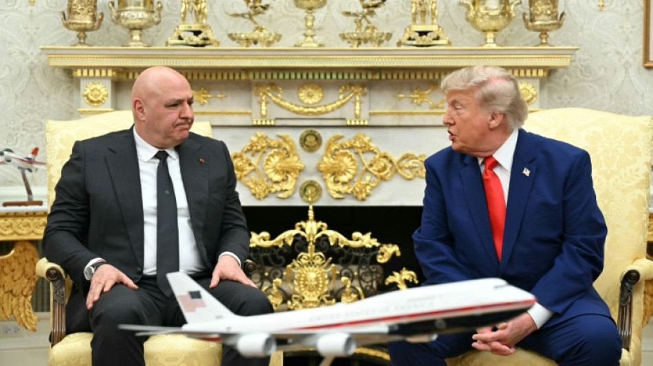 Trump promete ajudar "muito" o L&iacute;bano, que busca apoio para paz com Israel
