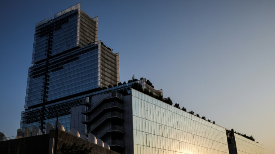 Soup&ccedil;ons de fraude fiscale: perquisitions massives dans cinq banques en France
