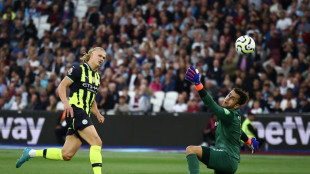 Angleterre: Arsenal l&acirc;che des points, City et Haaland en profitent