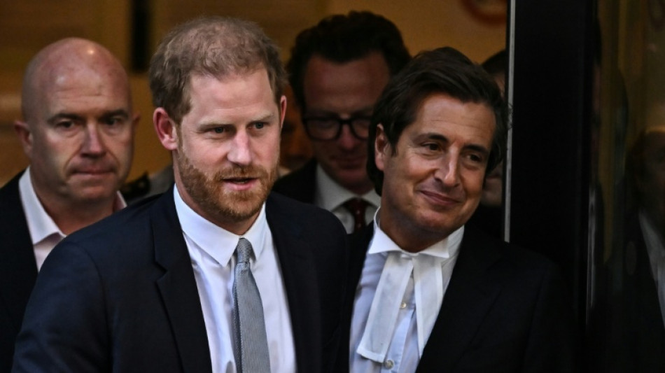 M&ouml;gliche au&szlig;ergerichtliche Einigung in Prozess zwischen Prinz Harry gegen Boulevardzeitung
