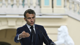 Macron: Putins Verhandlungsangebot "nicht ausreichend"