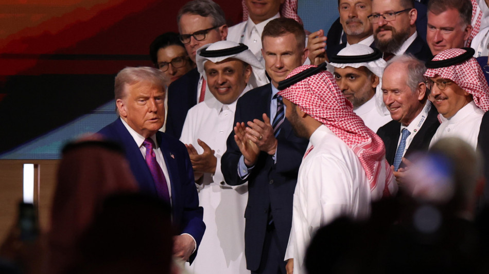 Trump, auspico normalizzazione rapporti Riad-Israele