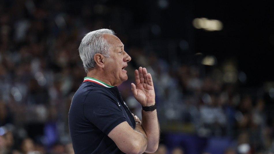 Pallavolo: donne; le 16 azzurre per il collegiale di Milano