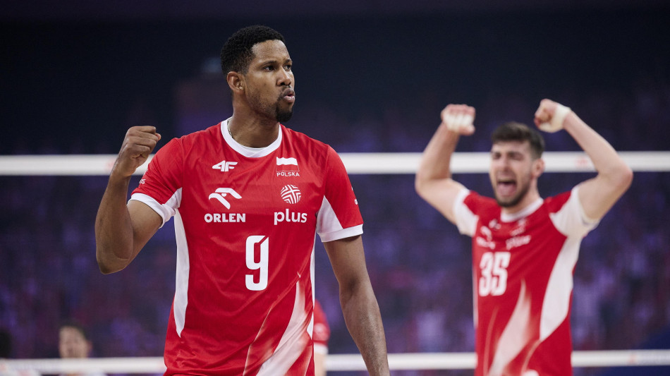Pallavolo: 3-0 al Brasile, Polonia in finale di Nations League