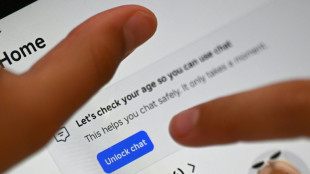 Austr&aacute;lia obriga sites pornogr&aacute;ficos a bloquear acesso de menores de 18 anos a partir de segunda-feira