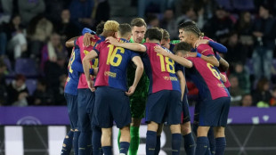 Barça vence Valladolid (2-1) de virada e se consolida na liderança do Espanhol