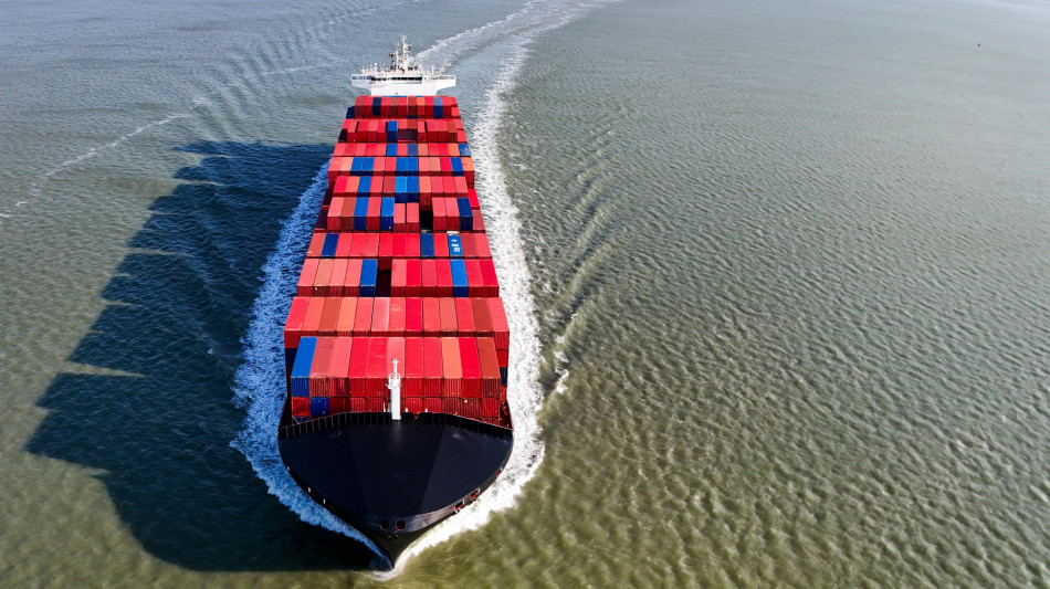 Iran: pronti a facilitare transito navi giapponesi nello Stretto di Hormuz