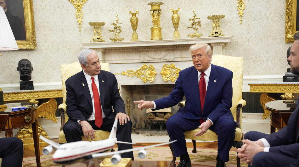 Israele chiarisce,cessate fuoco solo dopo ratifica governo