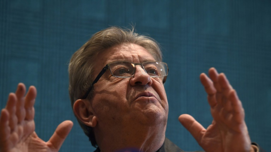 Montchalin justifie son vote contre l'interdiction du glyphosate, M&eacute;lenchon s'offusque 