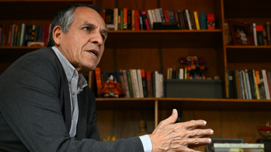 El mayor cártel de Colombia tocó su techo de poder y apunta al desarme, dice el negociador del gobierno
