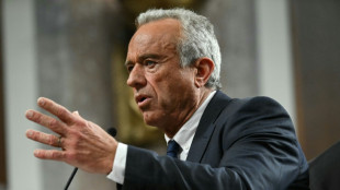 'Não sou antivacina', diz Robert Kennedy Jr. no Senado americano