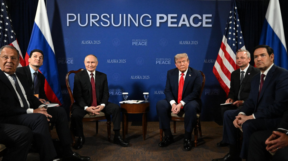 'Trump a Zelensky, Putin vuole accordo globale non una tregua'