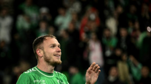 Ligue 2: Vainqueur de Rodez, Saint-Etienne d&eacute;fiera Metz en barrages