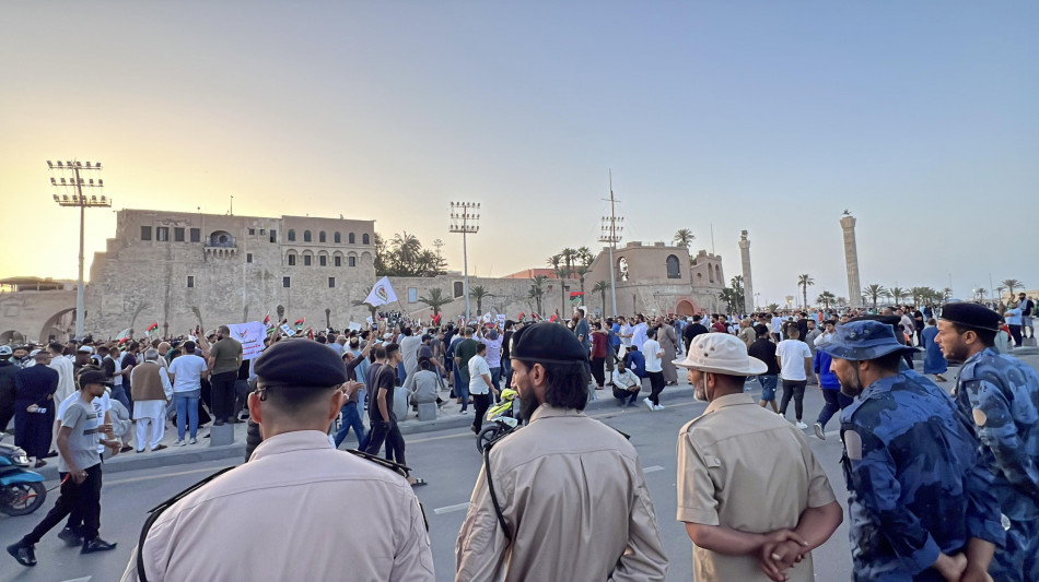 Libia, capo milizia dell'esercito ucciso in una faida tribale