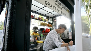 In heatwave, Romans turn to vintage snow cones to stay cool